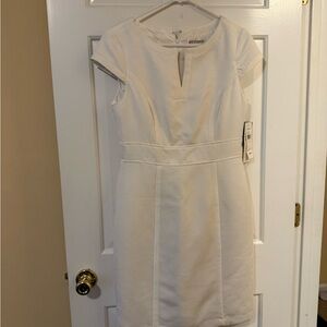 Studio I White Cap-Sleeve Sheath Midi Dress